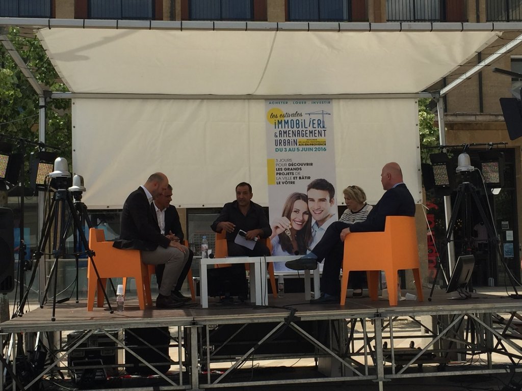 Maryse Joissains Masini, maire d’Aix-en-Provence et Président du Conseil de Territoire, a inauguré l’événement samedi midi, accompagnée d’Alexandre Gallèse, adjoint à l’Urbanisme, Thierry Colombero (Semepa) et Rochdi Majoub (Logic Immo) Maryse Joissains Masini, maire d’Aix-en-Provence et Président du Conseil de Territoire, a inauguré l’événement samedi midi, accompagnée d’Alexandre Gallèse, adjoint à l’Urbanisme, Thierry Colombero (Semepa) et Rochdi Majoub (Logic Immo)