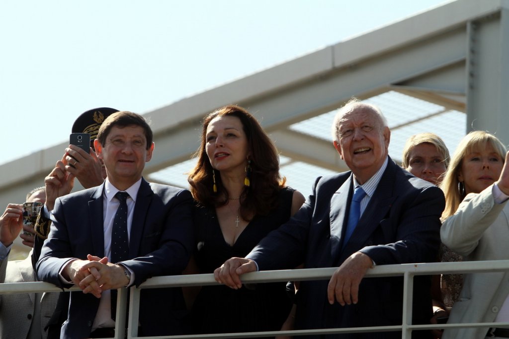 Le préfet de Paca Stéphane Bouillon, Patrick Kanner, Valérie Boyer maire des 11/12, Jean-Claude Gaudin, Arlette Fructus (Photo Robert Poulain)