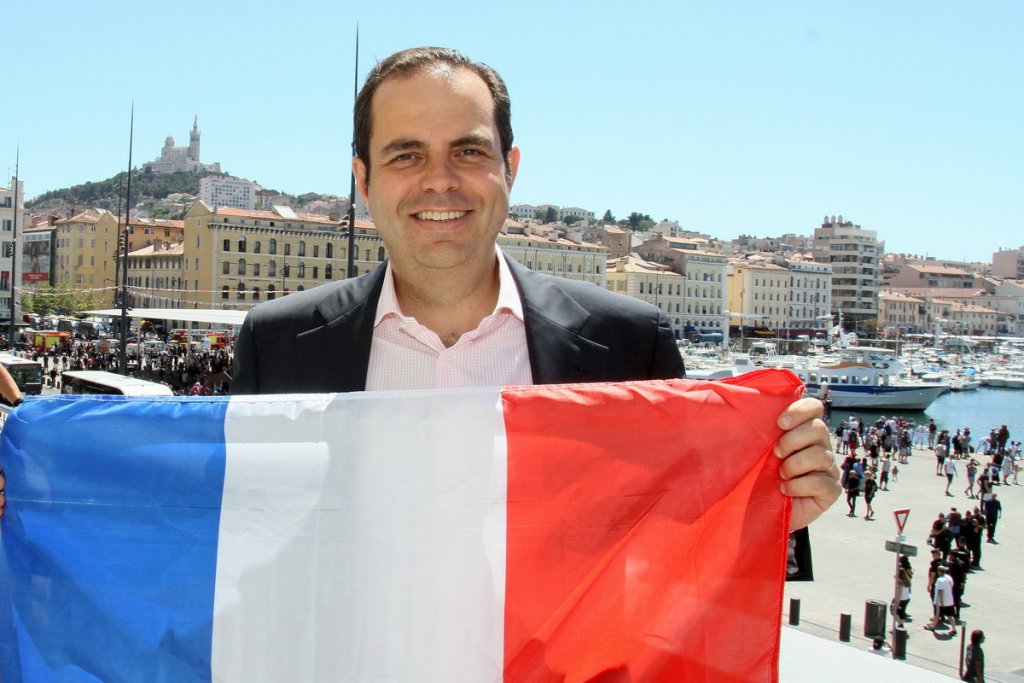 Yves Moraine maire des 6/8 de Marseille (Photo Robert Poulain)