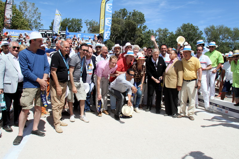 Ouverture du Trophée des artistes et personnalités  (Photo Robert Poulain)