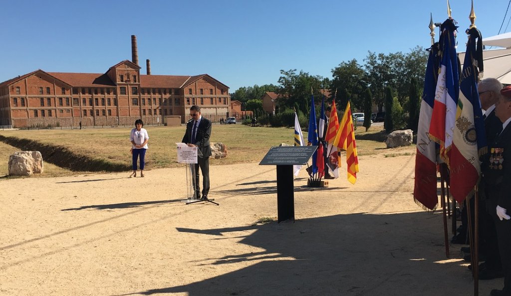 Lecture de la lettre de Pierre Masse à Pétain par Bruno Benjamin, nouveau Président du CRIF Marseille Provence (Photo CdM)