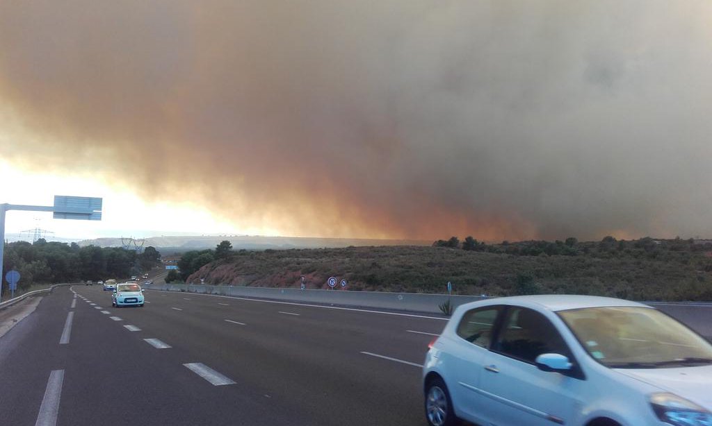 Urgent feu de Rognac/Vitrolles il ne faut plus passer par la D9 (Photo SDIS13)