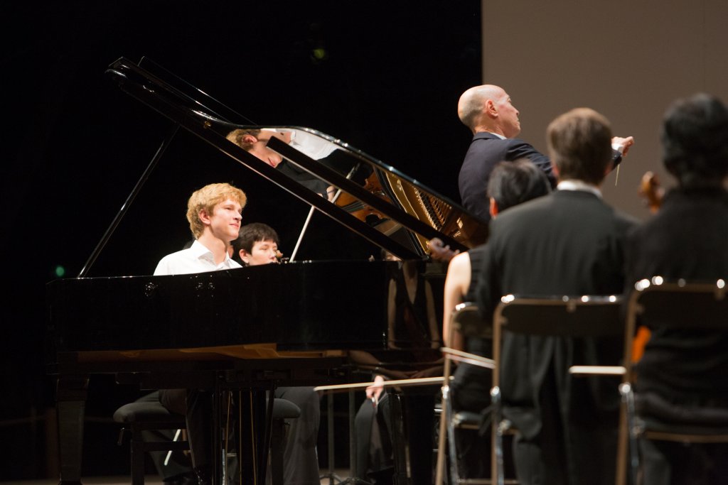 jeune pianiste canadien d’origine polonaise Jan Lisiecki qui a ouvert avec le Concerto n° 20 (Photo Maud Delaflotte)
