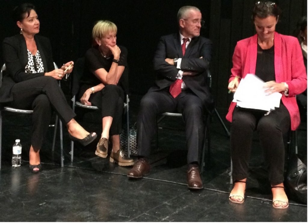 Les élus présents lors de la concertation pour le projet Les élus présents lors de la concertation pour le projet