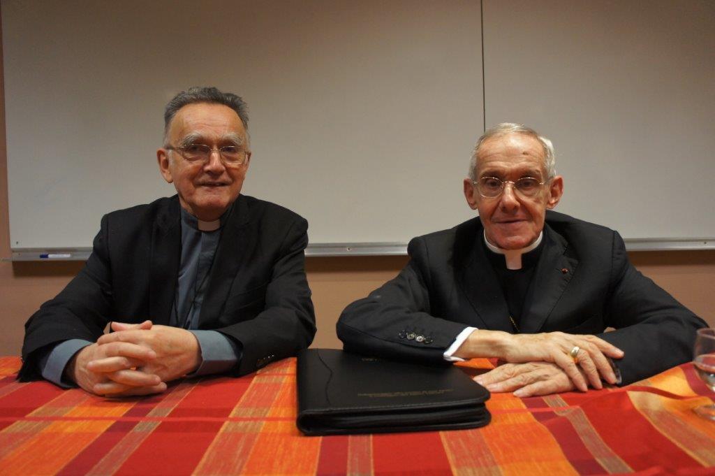 Mgr Pontier, archevêque de Marseille et le Cardinal Tauran (Photo D.P.G.)