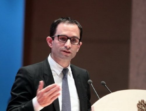ce premier tour de la primaire de la gauche place en tête Benoît Hamon devant Manuel Valls (Photo Robert Poulain)