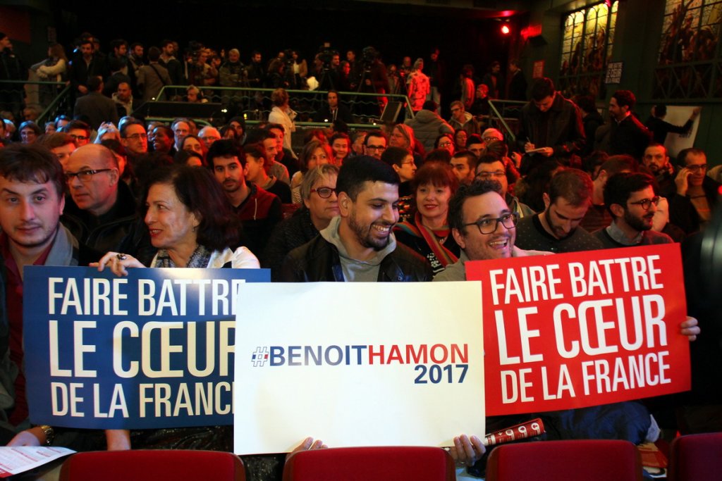 Un public venu en nombre majoritairement composé d'étudiants  (Photo Robert Poulain)