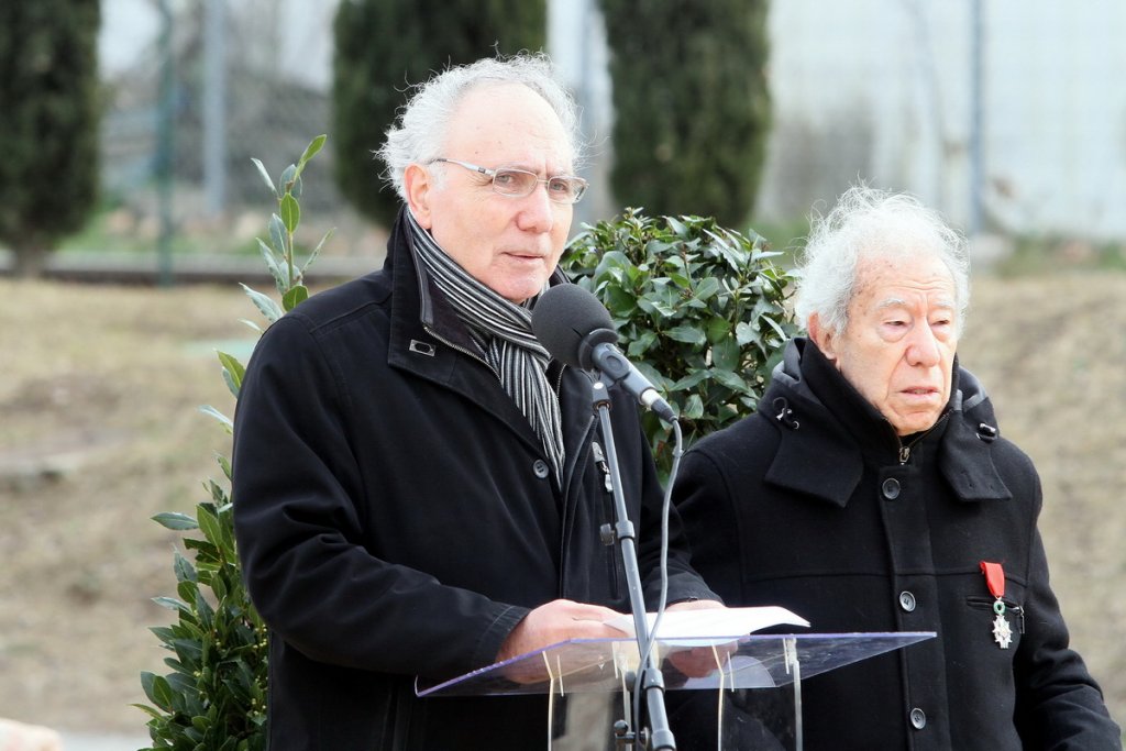 Alain Chouraqui Albert Veissid Président de la Fondation du Camp des Milles et  Albert Veissid rescapé d'Auschwitz (Photo Robert Poulain)