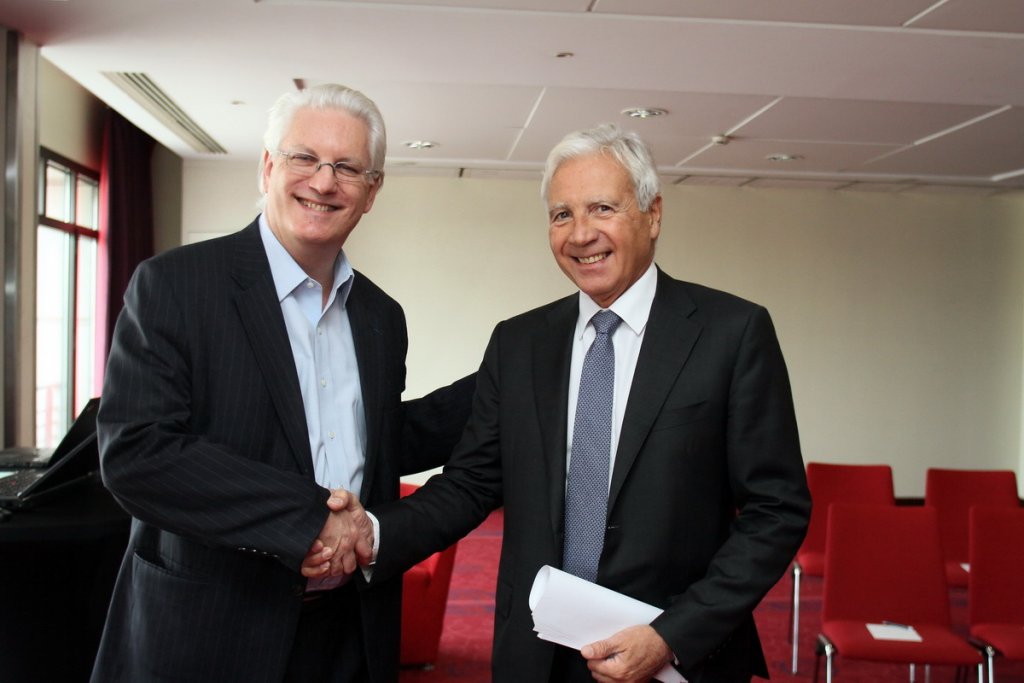 François Bacchetta, Directeur général d’easyJet pour la France et Pierre Régis, Président du Directoire de l’Aéroport Marseille Provence (Photo Robert Poulain)