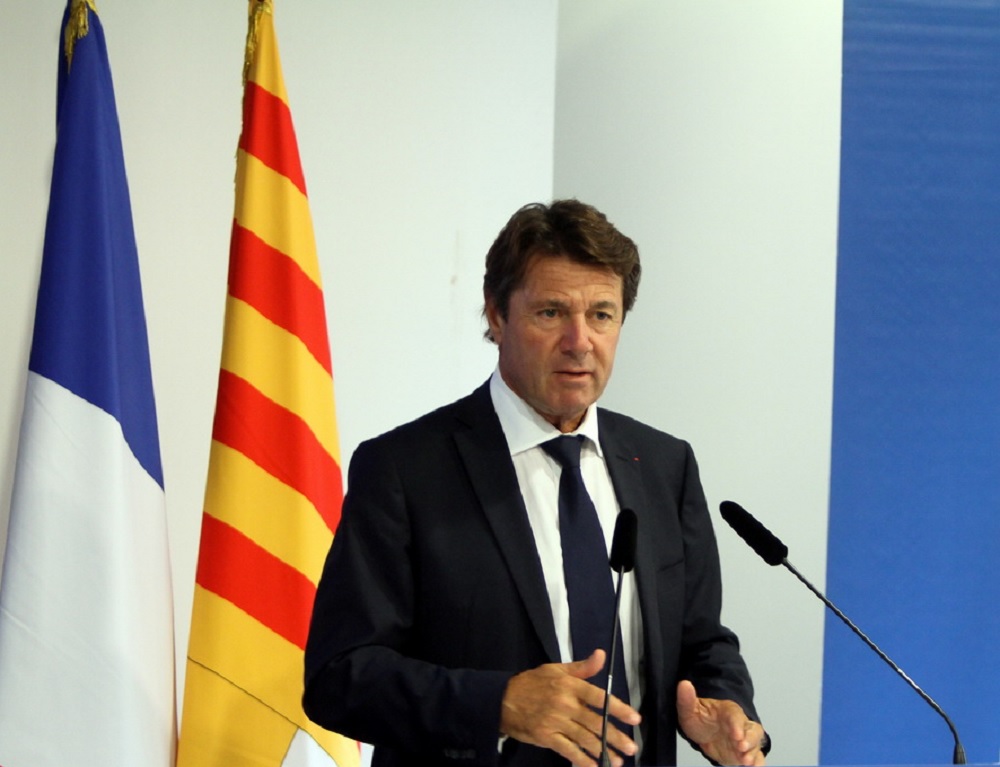 Christian Estrosi, Président de la Région Provence-Alpes-Côte d’Azur, prend acte de la décision de l’Assemblée plénière du Parlement méditerranéen (Photo Robert Poulain)