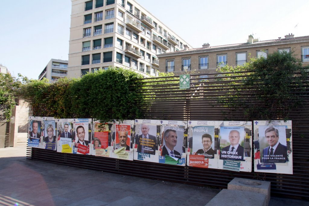 Présidentielle: Ils sont tous là dos au mur ... (Photo Robert Poulain)