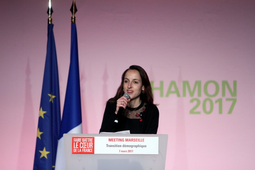Julia Cagé lors du meeting de Benoît Hamon à Marseille le 7 mars (Photo Robert Poulain)