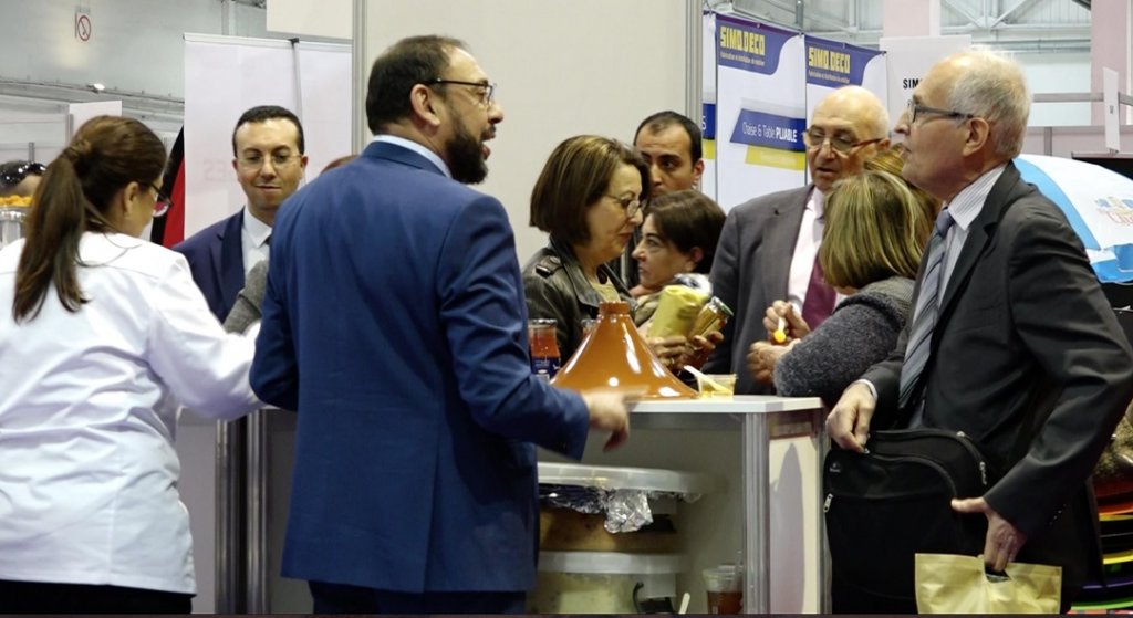 Convivialité, rencontres, échanges ont porté cette 2e édition du Salon Algérie 2017 (Photo N.K.)