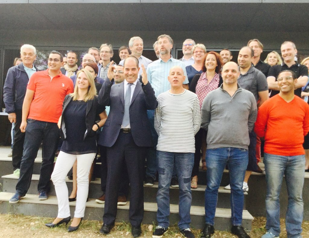 Mohamed Laqhila et sa suppléante Marion Padellini lors du lancement de sa campagne dans la 11e circonscription des Bouches-du-Rhône (Photo L.V.)
