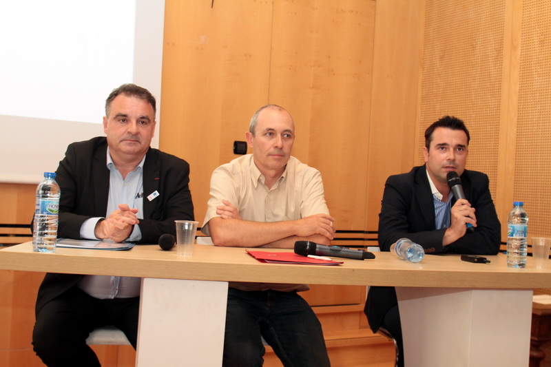 Eric Berton, vice-Président Innovation et Valorisation AMU / Doyen de la Faculté des Sciences du Sport - Denis Bertin, vice-président AMU et coordinateur de la filière économique «Sport et Bien-Être» - Jean-Philippe Danglade - Spécialiste du Management International du Sport, Kedge BS (Photo Robert Poulain)