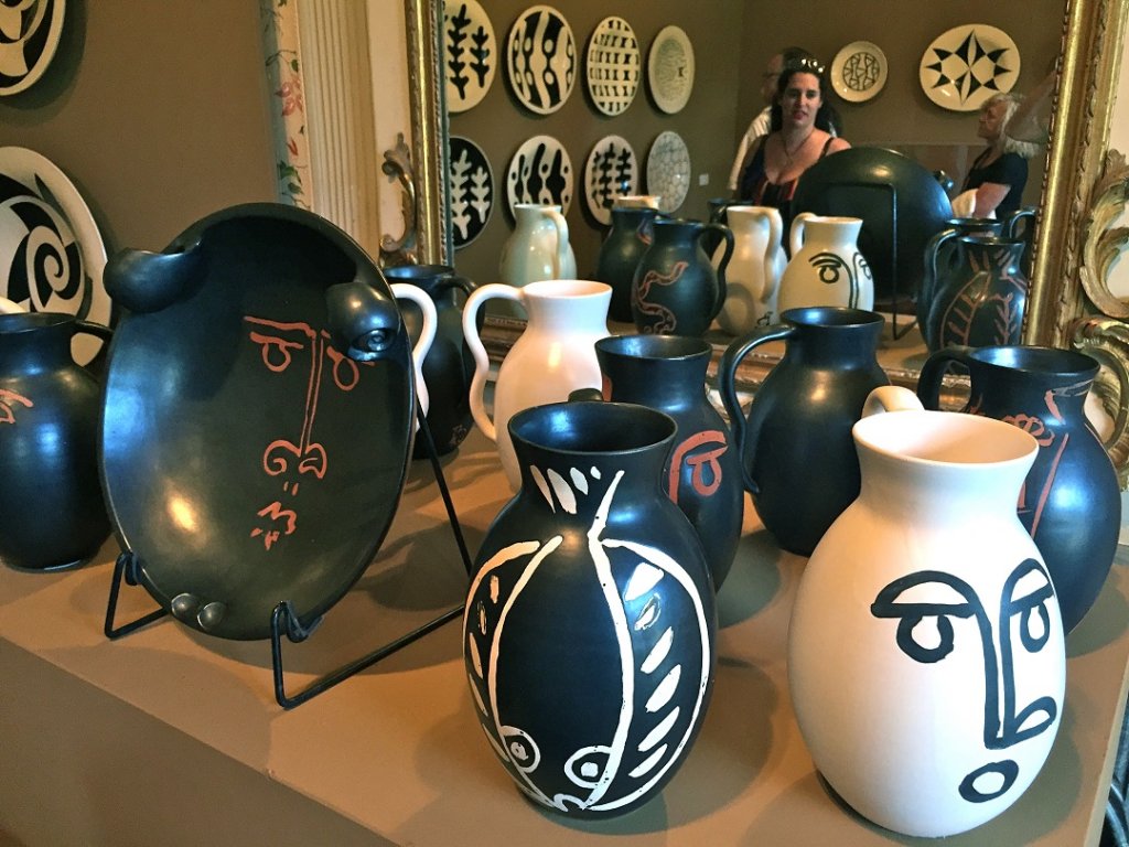 Toutes les facettes de la production de l’Atelier Buffile sont exposées au Pavillon de Vendôme. (Photo M.E.)