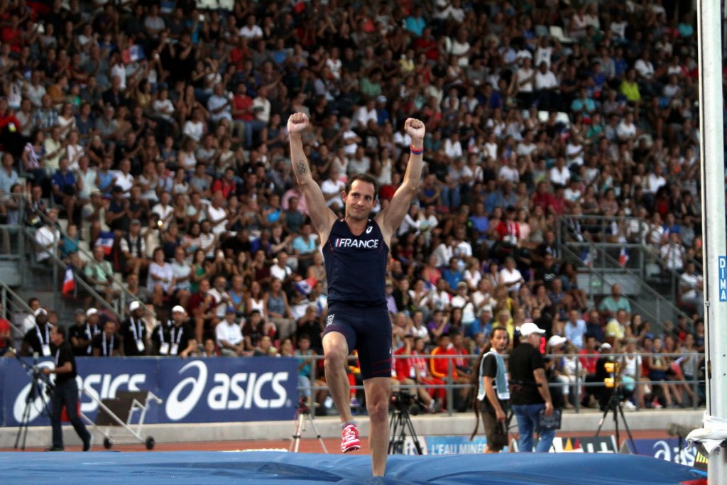 Renaud Lavillenie au stade Delort à Marseille lors de la 12e édition du DecaNation le 13 septembre 2016  (Photo Robert Poulain)