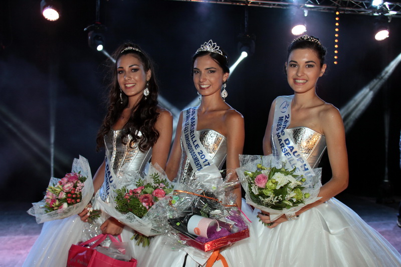 Laura Guignard élue Miss Marseille 2017 au Palais du Pharo (Photo Robert Poulain)