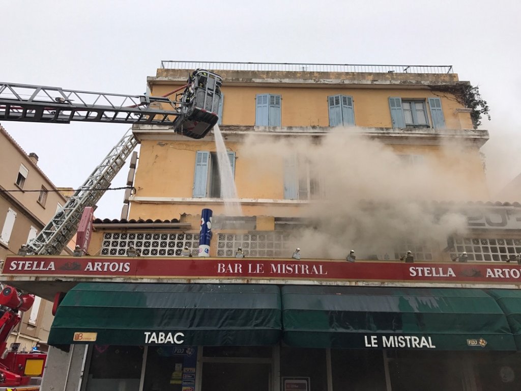 (Photo Pompiers 13)