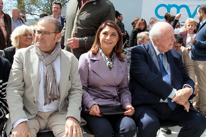 Bruno Gilles, Martine Vassal et... Jean-Claude Gaudin (Photo Robert Poulain)