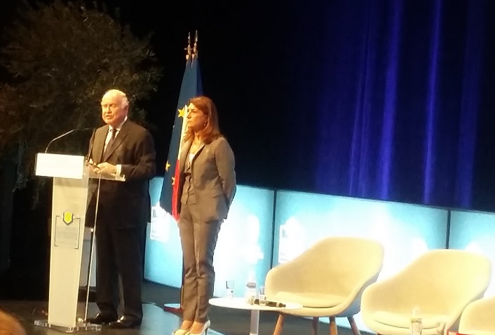 Dominique Bussereau, président de l'Assemblée des départements de France (ADF) et Martine vassal, présidente du Conseil départemental 13 (Photo Patricia Maillé-Caire) Dominique Bussereau, président de l'Assemblée des départements de France (ADF) et Martine vassal, présidente du Conseil départemental 13 (Photo Patricia Maillé-Caire)