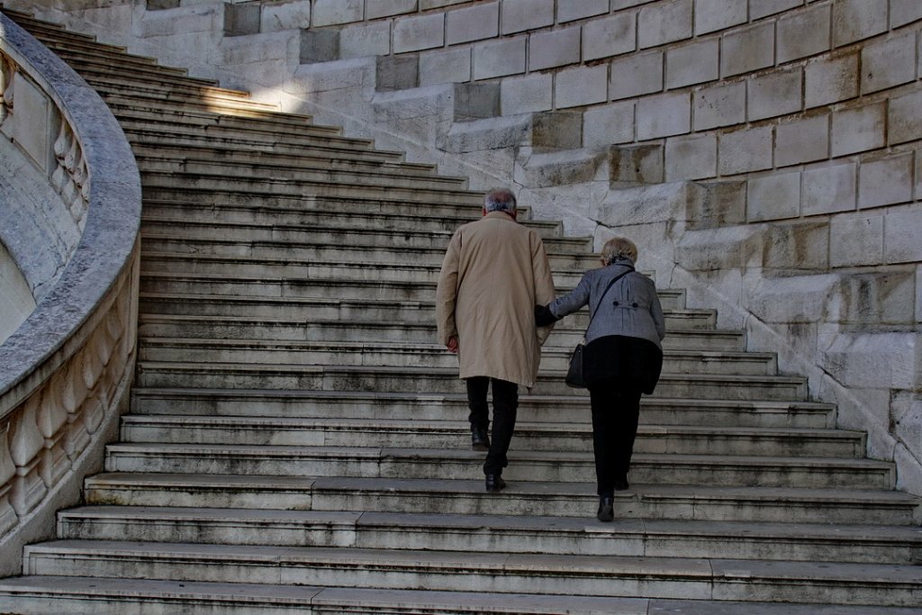 Quel que soit le chemin toujours se tenir la main (Photo Robert Poulain)