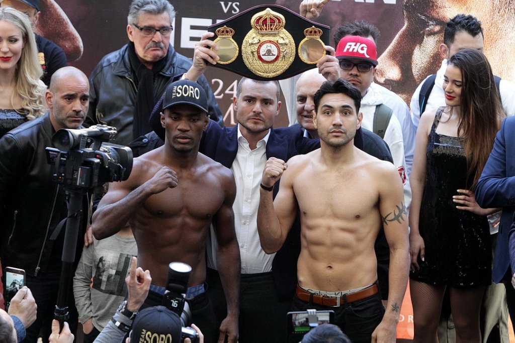 Deuxième grand rendez de la soirée, la demi-finale du championnat du monde des Super Welters WBA (69kg) opposera un autre Français, Michel Soro (31 victoires, 2 défaites) à l'Américain John Vera (invaincu en 18 combats) (Photo Robert Poulain)