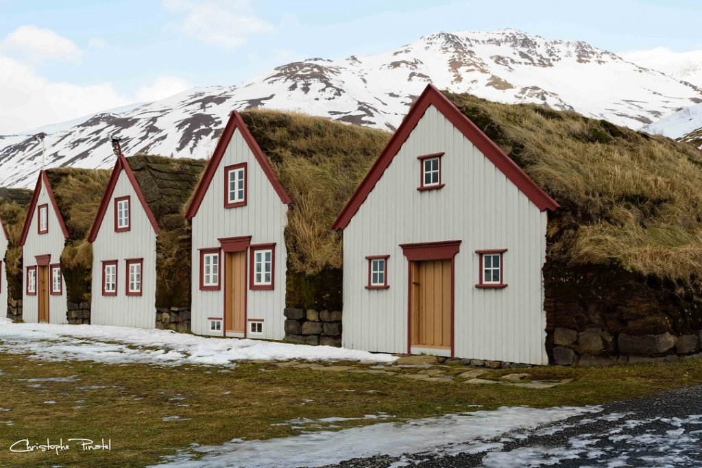 La Photo du jeudi de Christophe Pinatel : "Les fermes végétalisées islandaises"