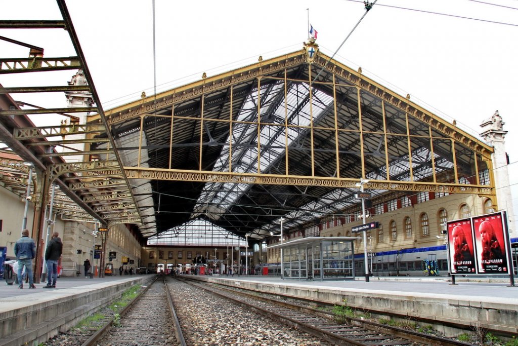 La gare Saint-Charles de Marseille en cette journée de grève  (Photo Robert Poulain)