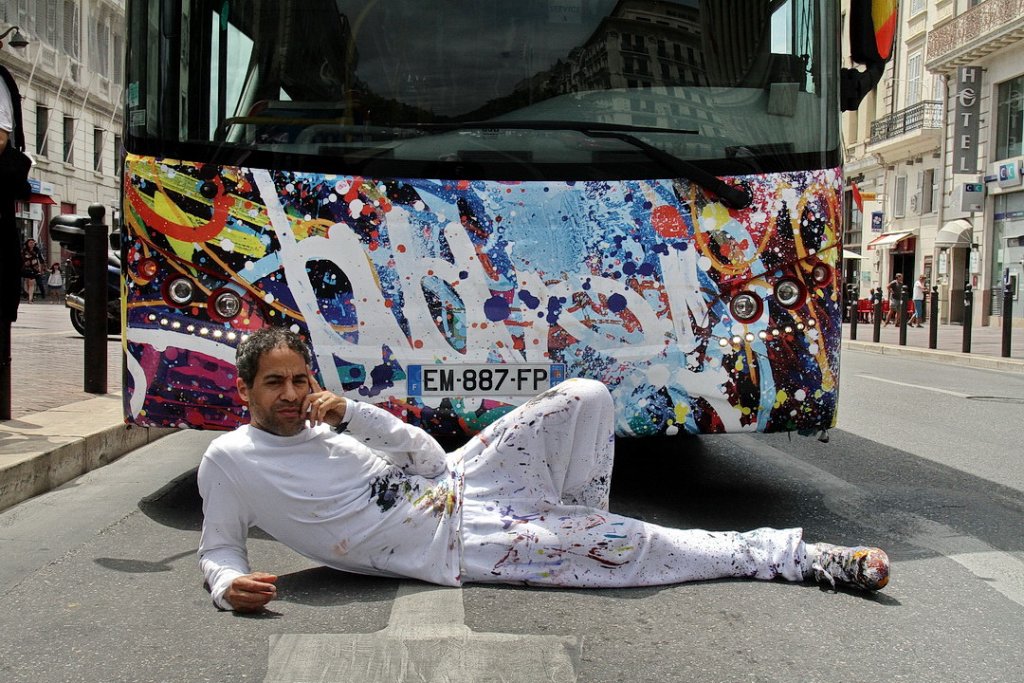 Qui a dit que l'Art ne transportait pas?  (Photo Robert Poulain)