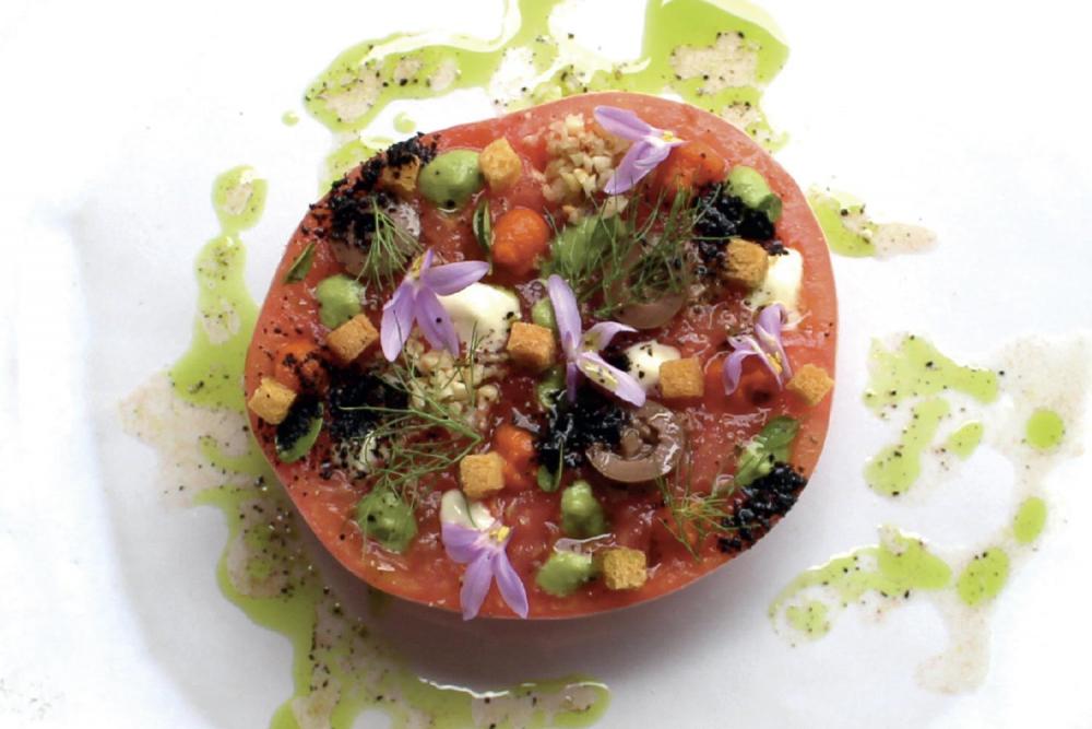 Une des déclinaisons de la Générose (ici cuite) née du savoir-faire de Glenn Viel le chef ** de l’Oustau de Baumanière, ambassadeur ProNatura (Photo D.R.)