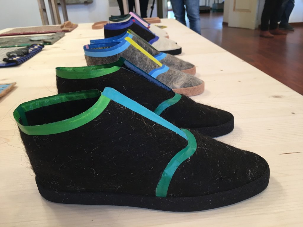 Chaussures en laine feutrée de Pauline Bailay et Hugo Poirier (Université de Corse / Sylvia Flore)