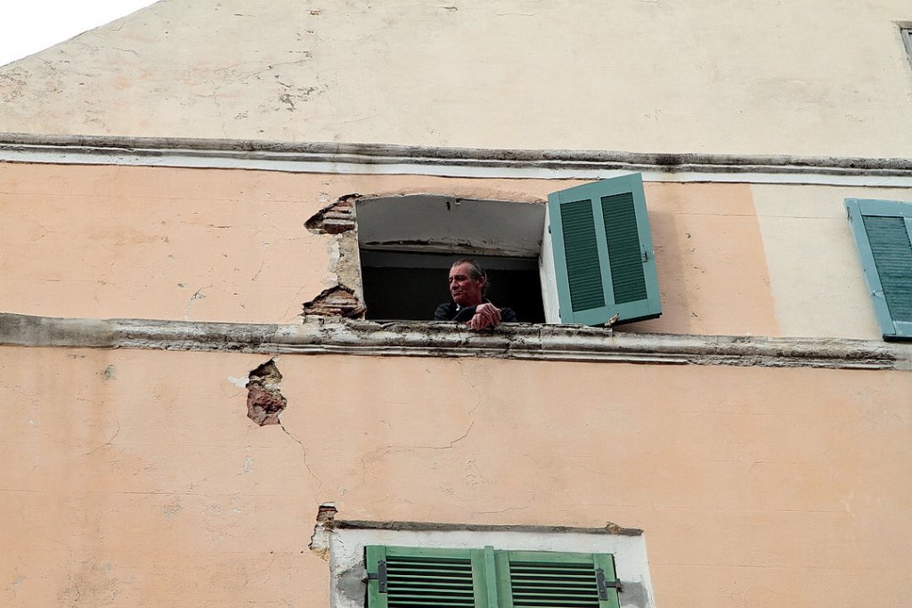 Les habitants évacués (Photo Robert Poulain)