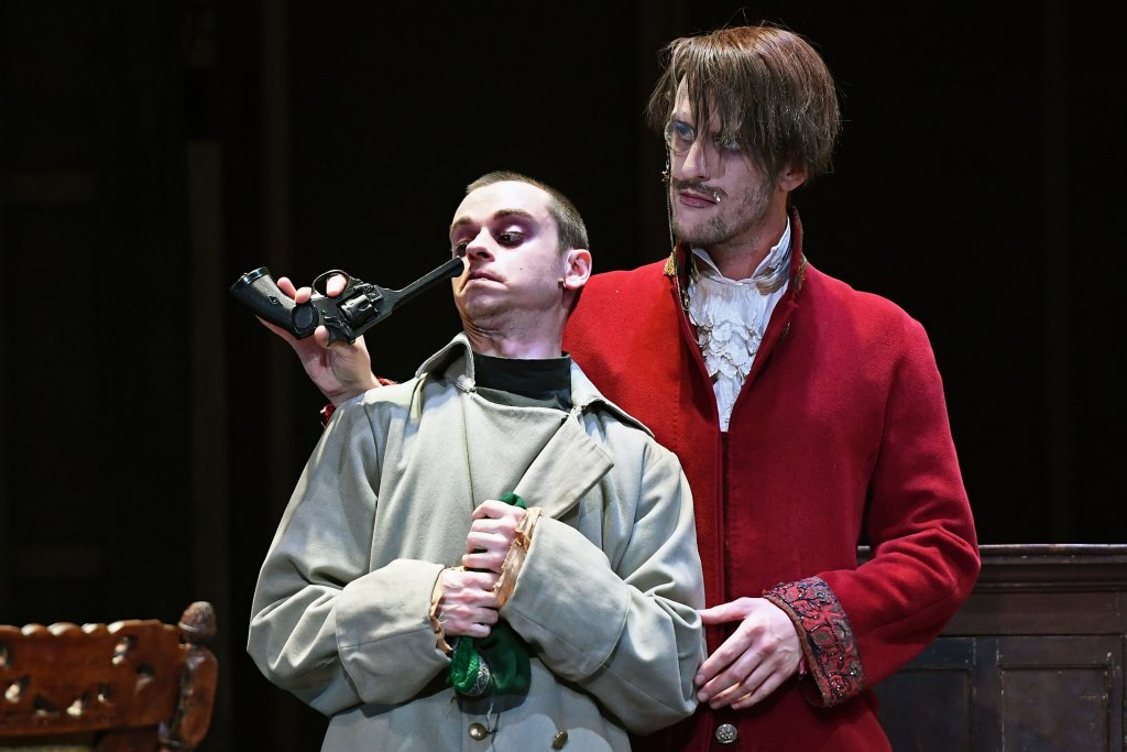 Destimed la fuite a la criee photo pascal victor