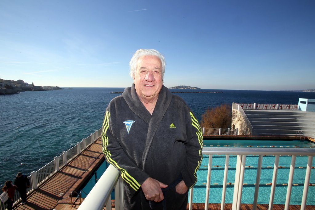 Le président Paul Leccia au sortir du bain (Photo Robert Poulain)