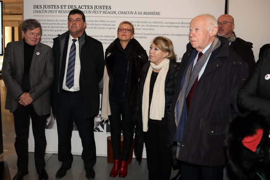 Maryse Joissains et nombre d'élus aixois étaient présents au Camp des Milles (Photo Robert Poulain)