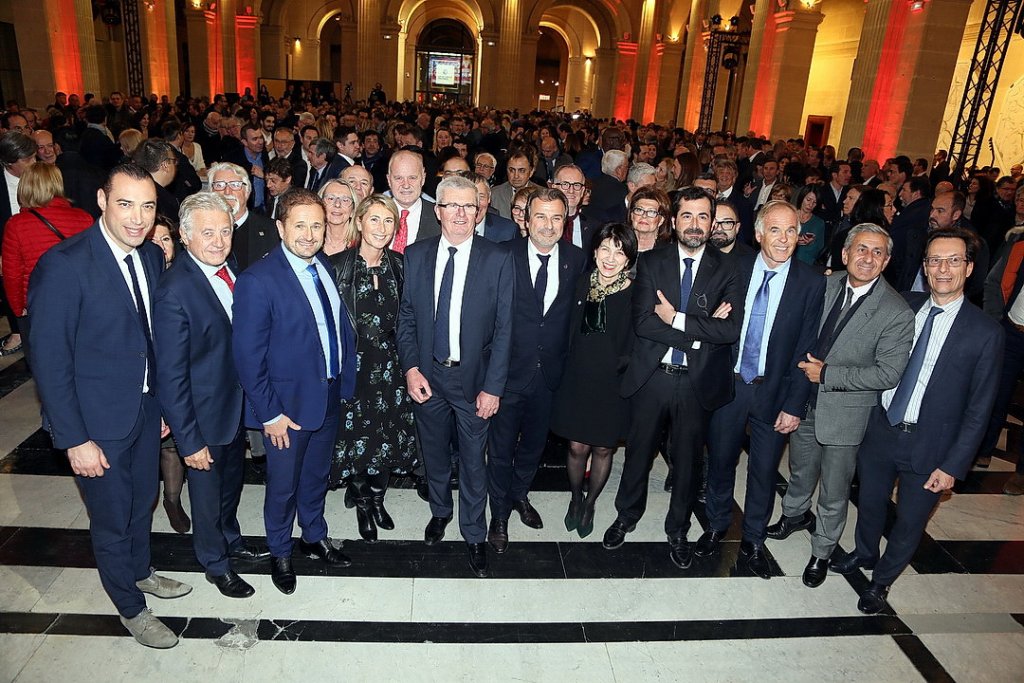 Quelque 1 200 personnes étaient présents au Palais de la Bourse pour les voeux du monde économique (Photo Robert Poulain) Quelque 1 200 personnes étaient présents au Palais de la Bourse pour les voeux du monde économique (Photo Robert Poulain)