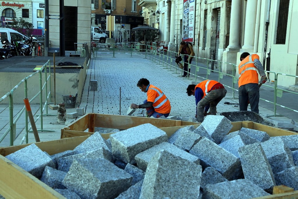 Les travaux du Cours d'Estienne d'Orves  (Photo Robert Poulain)
