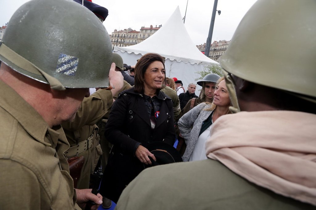 Martine Vassal, présidente du département 13 cernée par les alliés (Photo Robert Poulain)