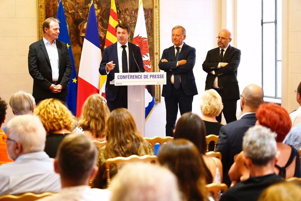 Christian Estrosi vient de présenter le bilan touristique de la saison estivale 2019 de la Métropole Nice Côte d’Azur ©Ville de Nice