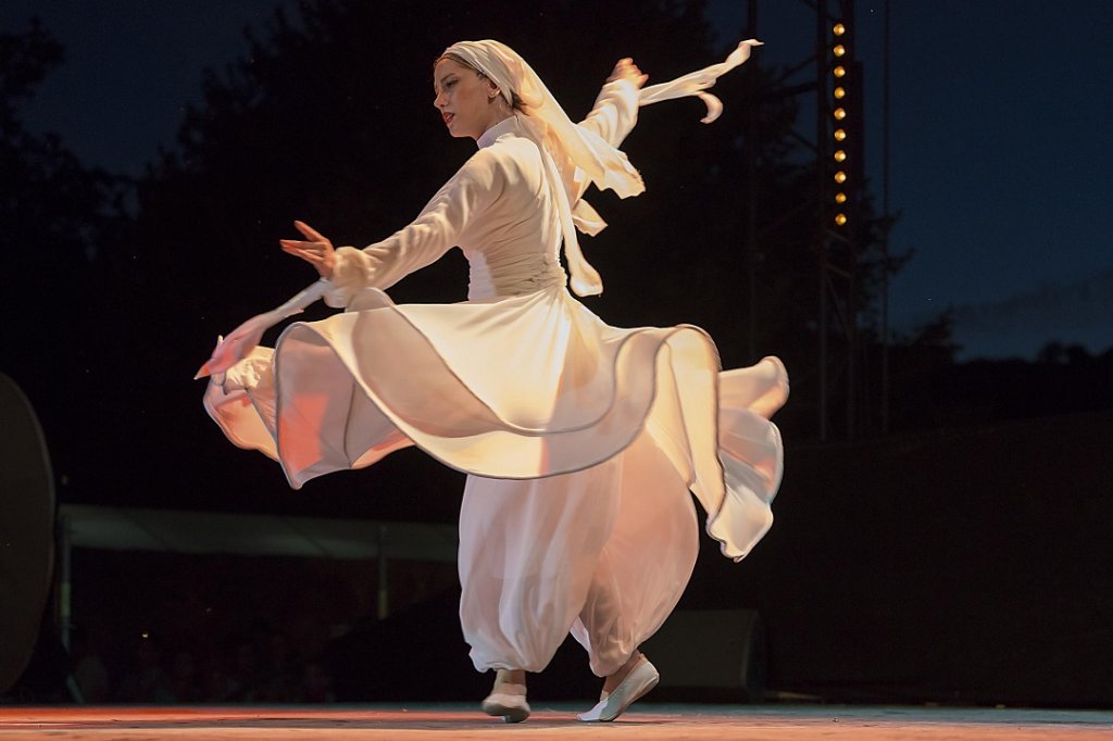Ensemble folklorique 
