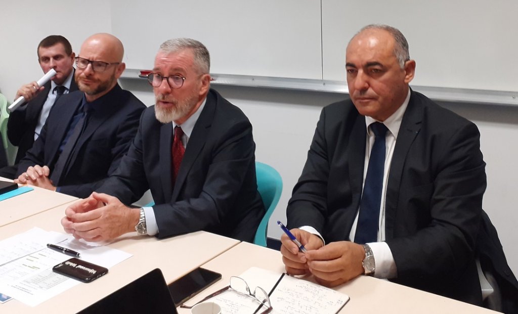 De gauche à droite Olivier de Mazières, Gérard Chenoz et Marc Labouz, directeur de la police municipale (Photo M.B.)