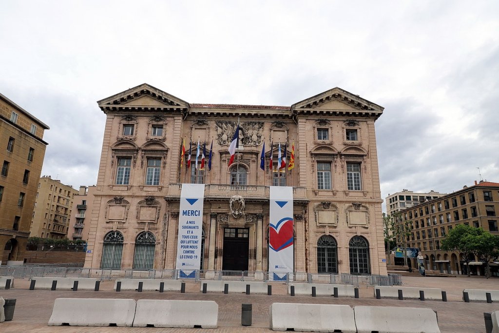 L'Hôtel de ville de Marseille (Photo Robert Poulain)