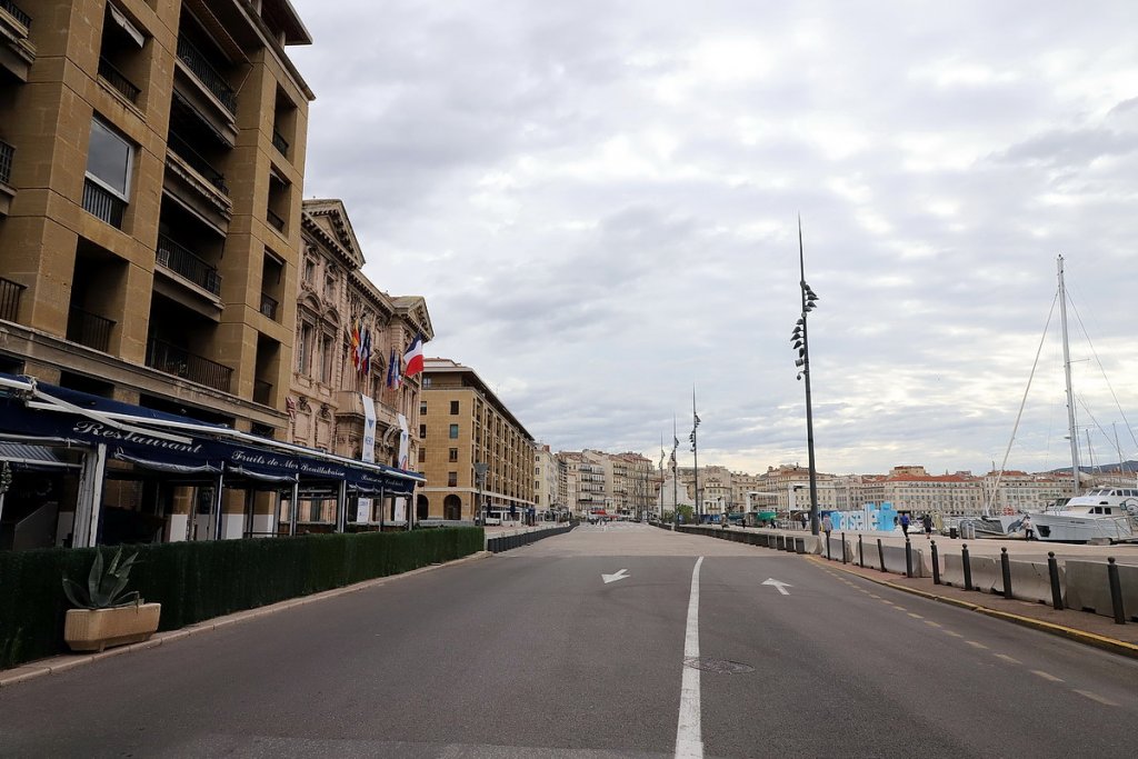 Le Vieux-Port (Photo Robert Poulain)