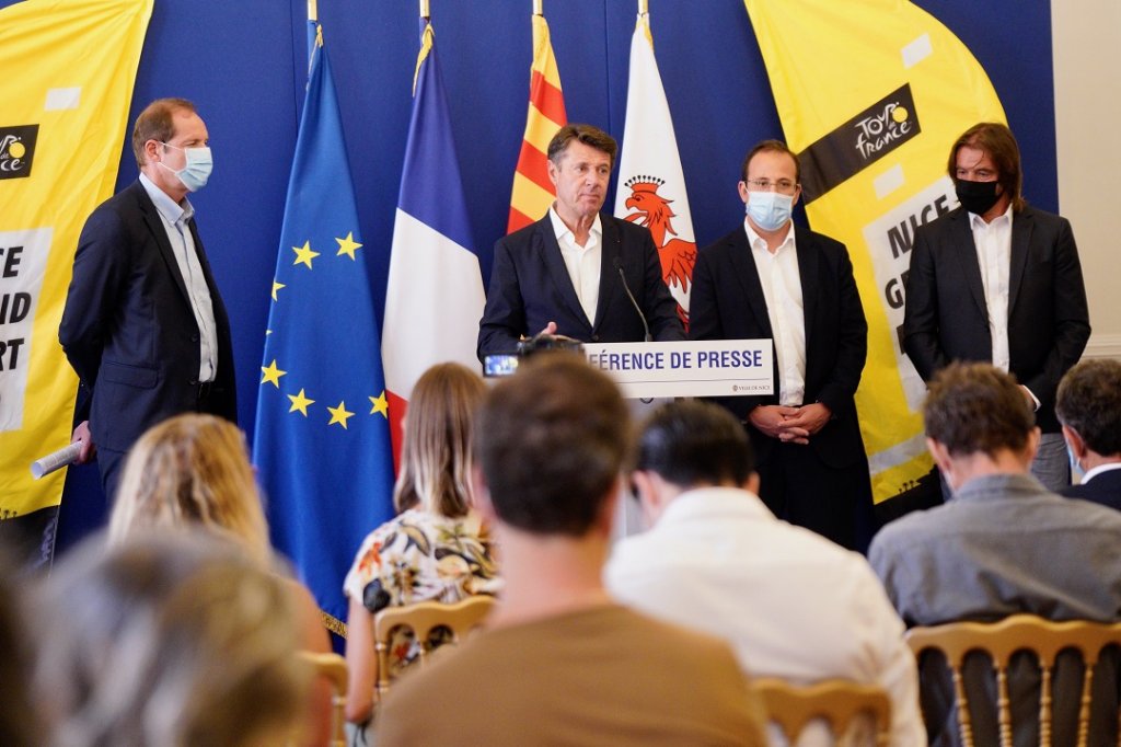 Christian Estrosi, Maire de Nice, Président de la Métropole Nice Côte d'Azur et Christian Prudhomme, Directeur du Tour de France ont présenté le dispositif sanitaire d'accueil du Tour de France à Nice (Photo ville de Nice)