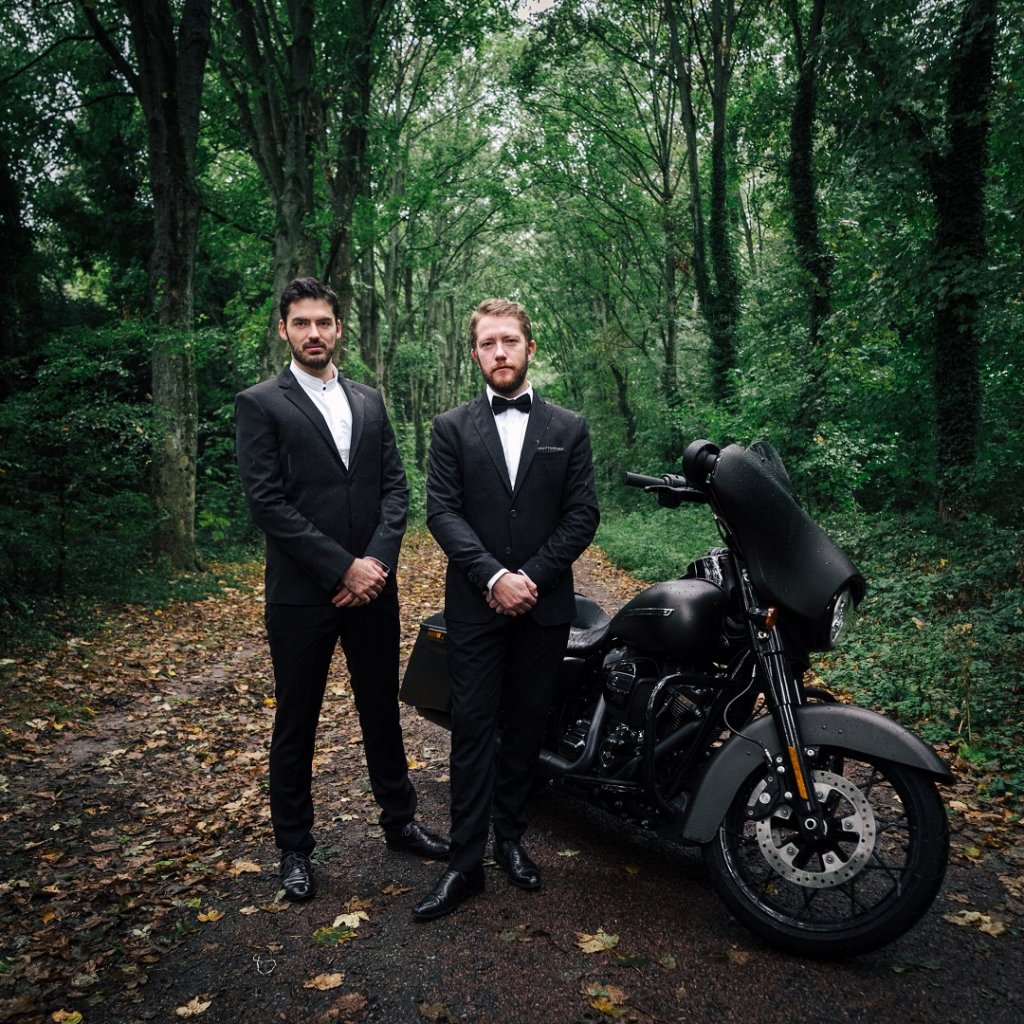 Raphaël Sévère à gauche et Paul Montag à droite pour un voyage clarinette/piano © Sylvain Picart.