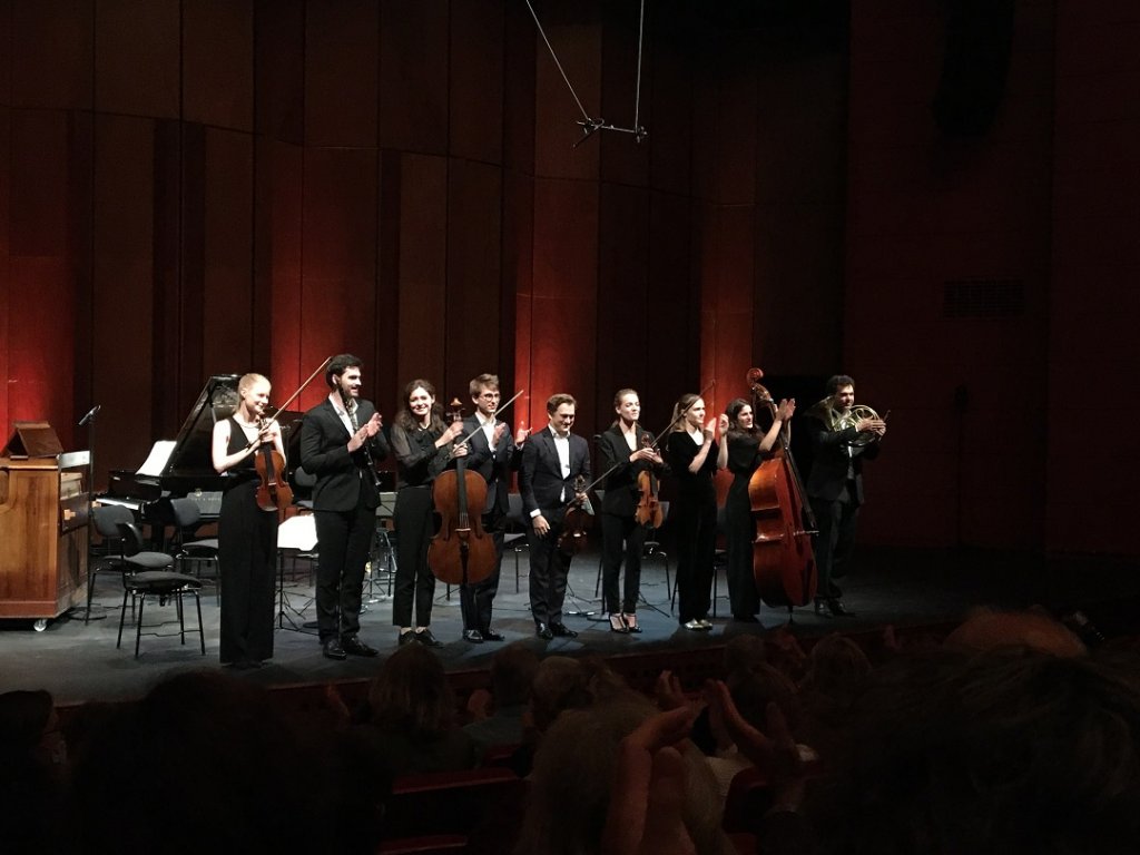Renaud Capuçon et ses amis musiciens réunis au GTP pour un concert solidaire dédié aux soignants (Photo Arnaud Pélissier)
