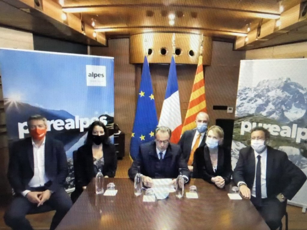 Visioconférence: Renaud Muselier entouré d'élus et professionnels du secteur  (Photo M.B.) Visioconférence: Renaud Muselier entouré d'élus et professionnels du secteur  (Photo M.B.)