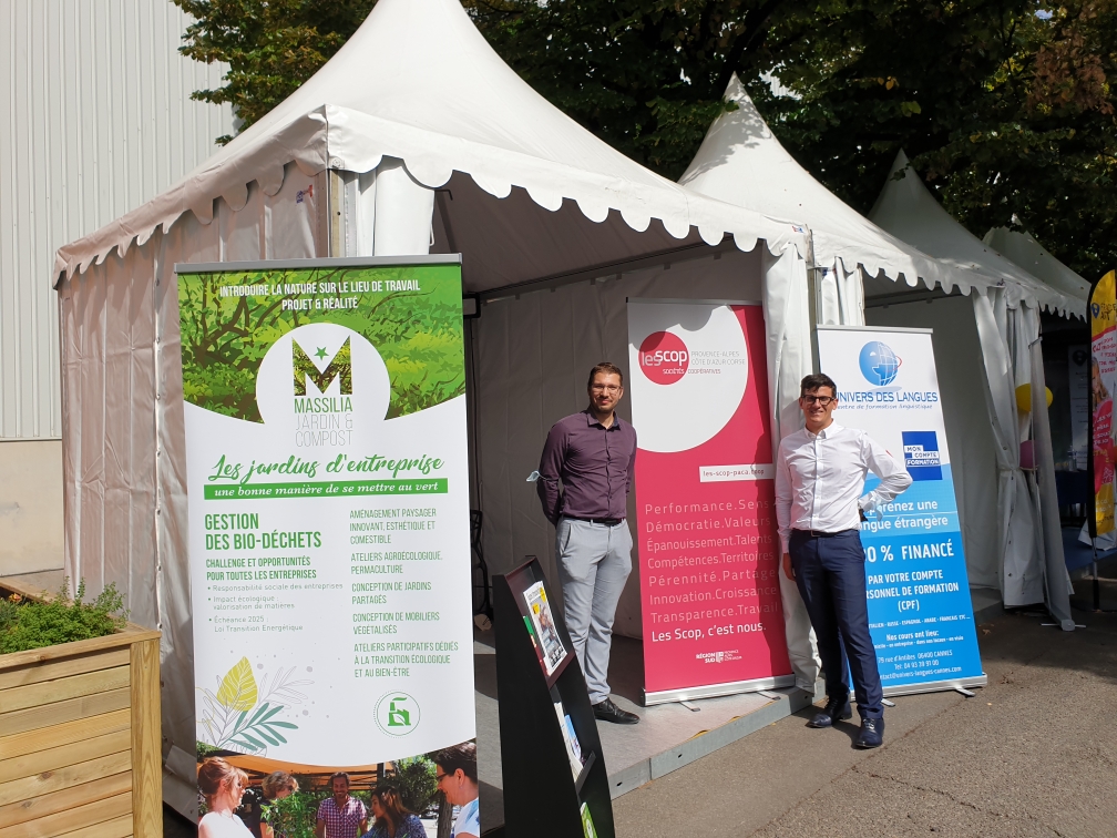 Une équipe dynamique accueille les visiteurs au stand des Scop Paca © Franck Maillé