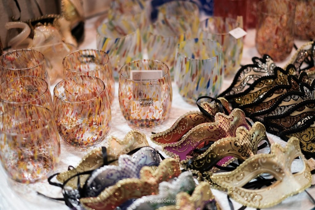 Verres de Murano et masques  © Gérald Geronimi